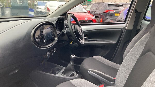 Used Toyota Aygo X 2023 for sale - 76253908: Photo 10