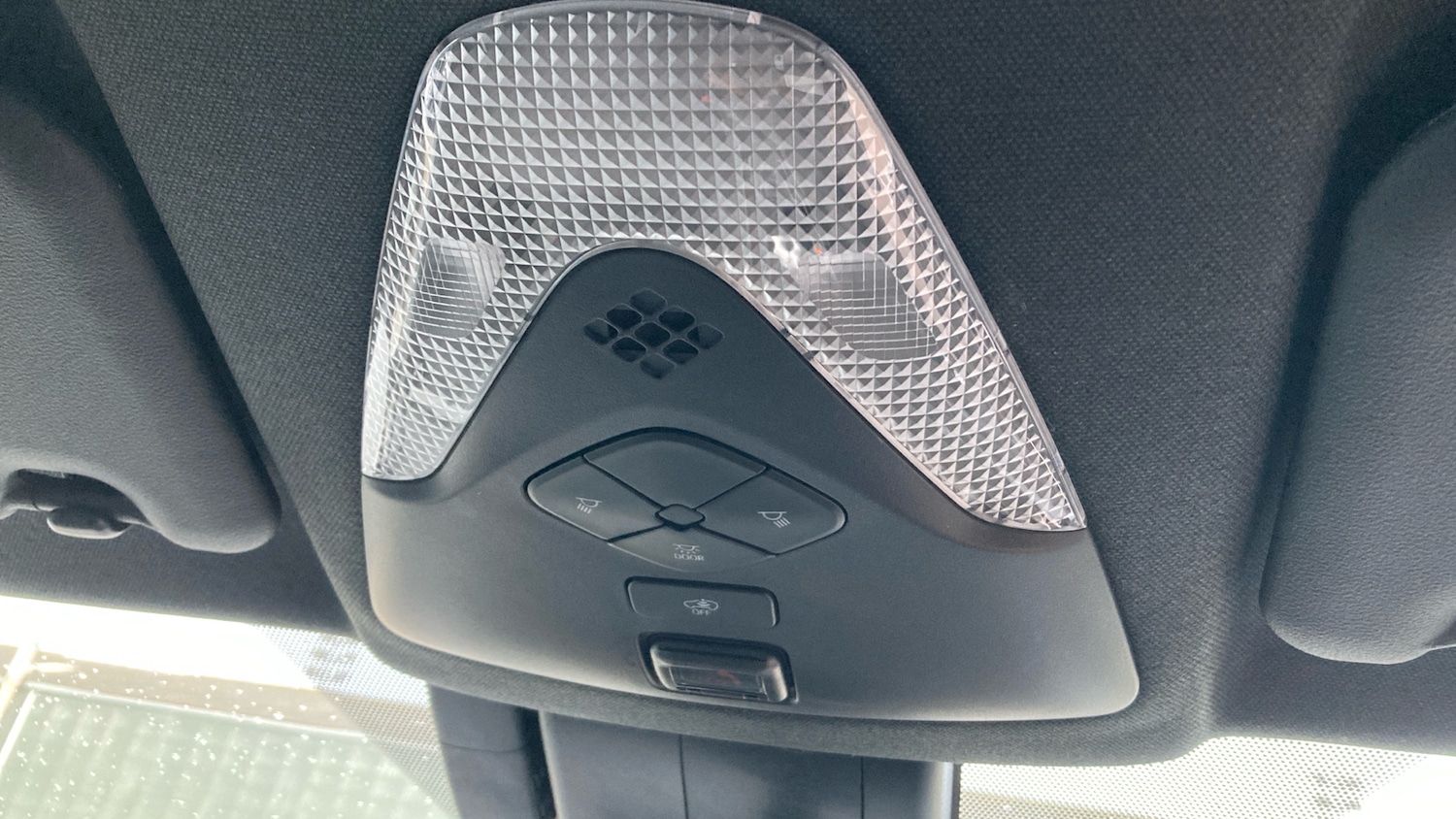 Used Toyota C-HR 2022 for sale - 77519722: Photo 32