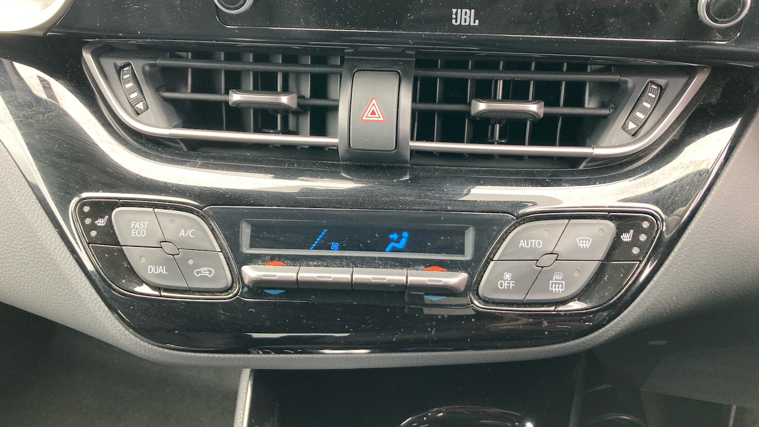 Used Toyota C-HR 2020 for sale - 78125068: Photo 33