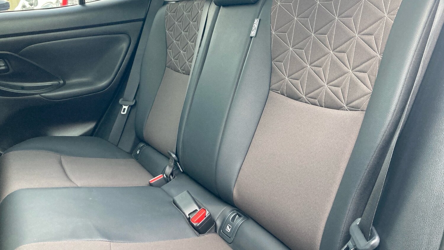 Used Toyota Yaris Cross 2023 for sale - 75995036: Photo 21