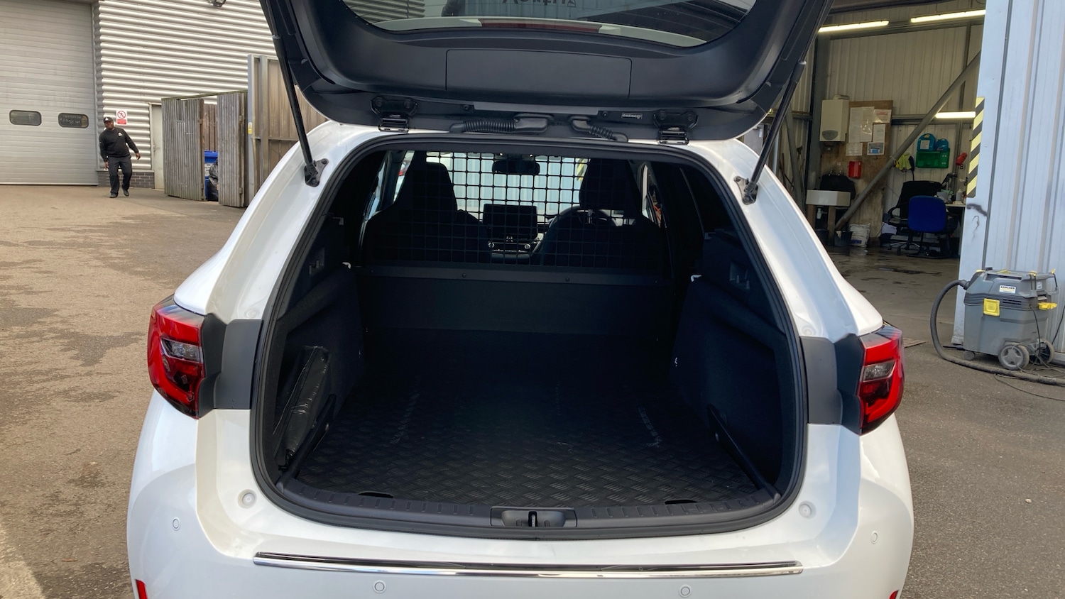 Used Toyota Corolla 2025 for sale - 76412388: Photo 14