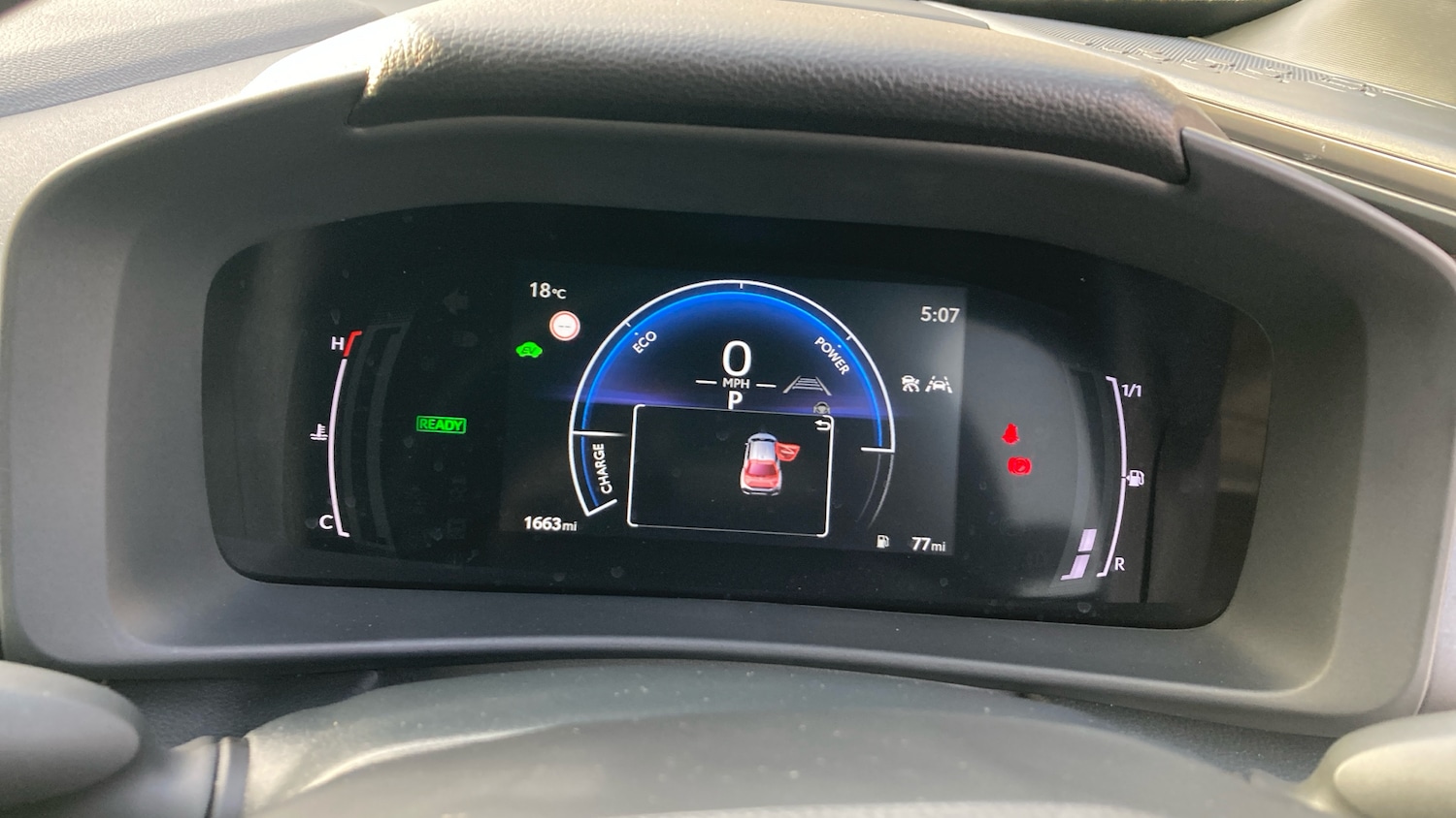 Used Toyota C-HR 2025 for sale - 77988920: Photo 9