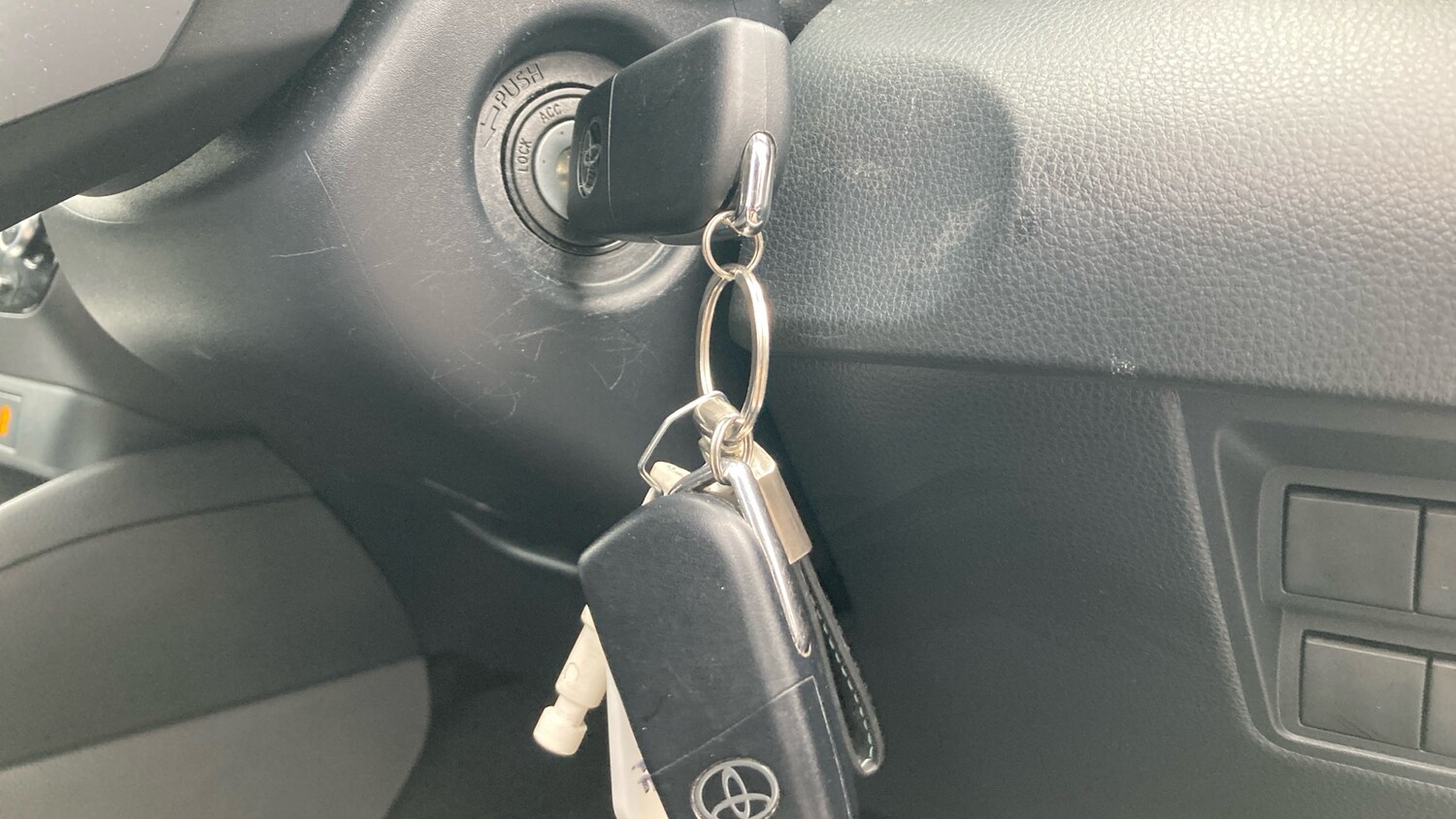 Used Toyota Yaris 2024 for sale - 77906269: Photo 35