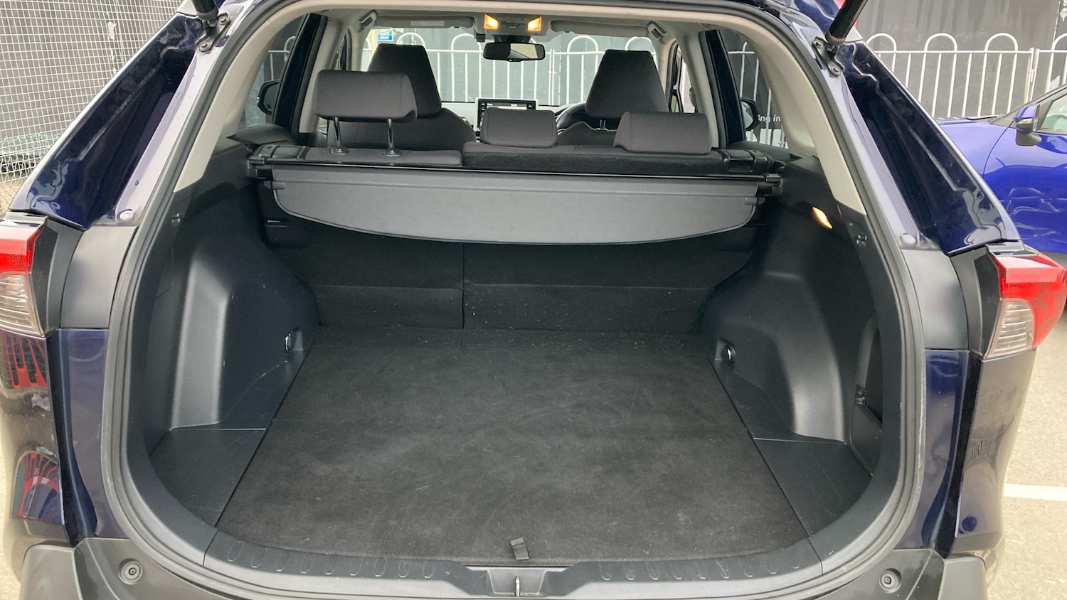 Used Toyota RAV4 2021 for sale - 78013800: Photo 14