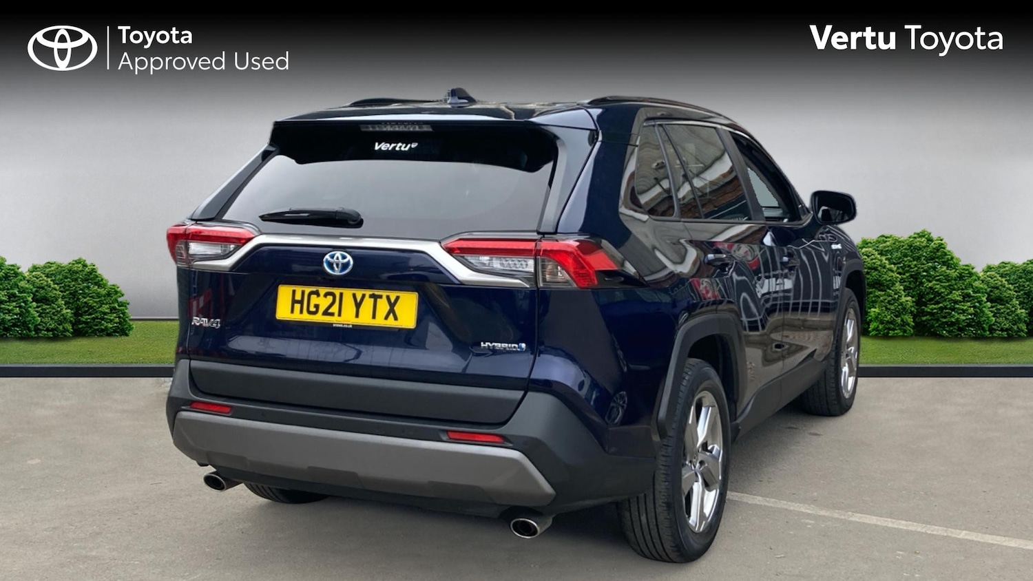 Used Toyota RAV4 2021 for sale - 78013800: Photo 2