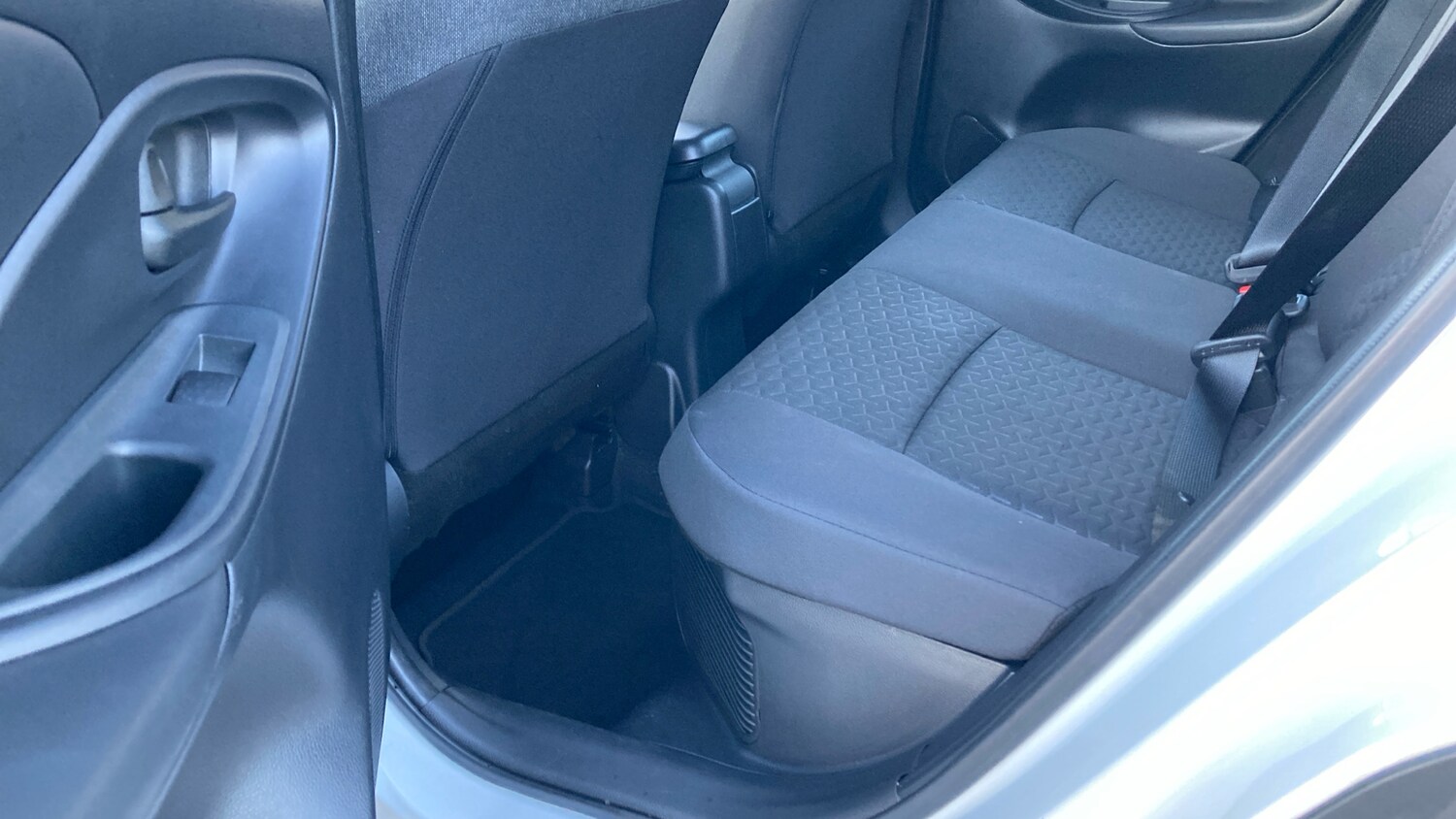 Used Toyota Yaris Cross 2023 for sale - 77207384: Photo 13