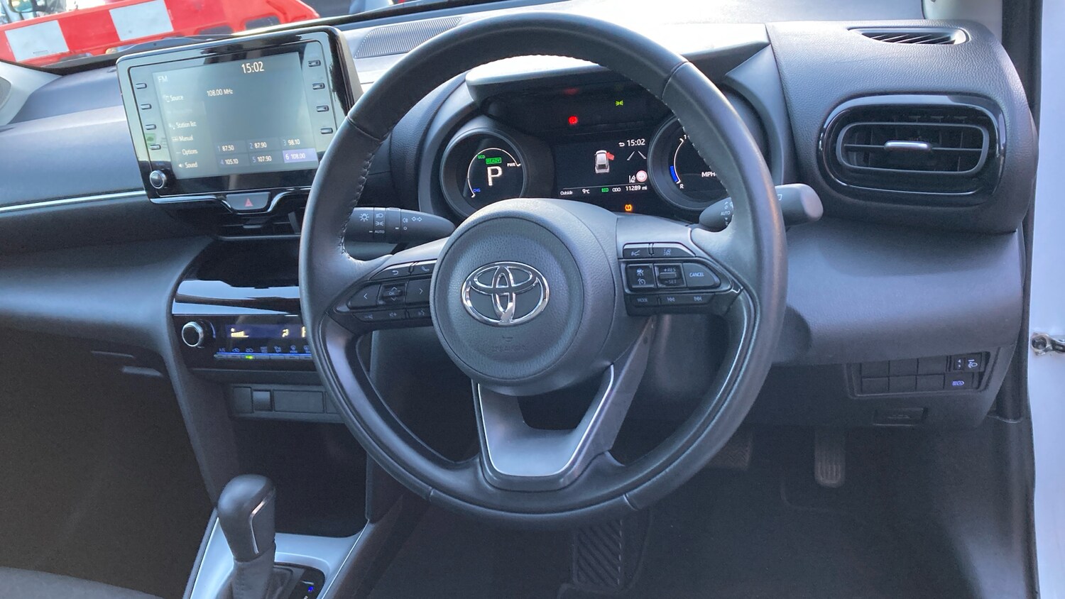 Used Toyota Yaris Cross 2023 for sale - 77207384: Photo 6