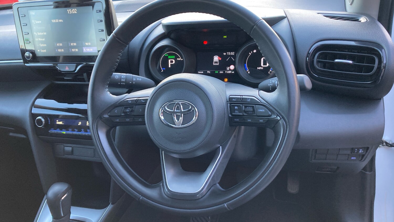 Used Toyota Yaris Cross 2023 for sale - 77207384: Photo 8