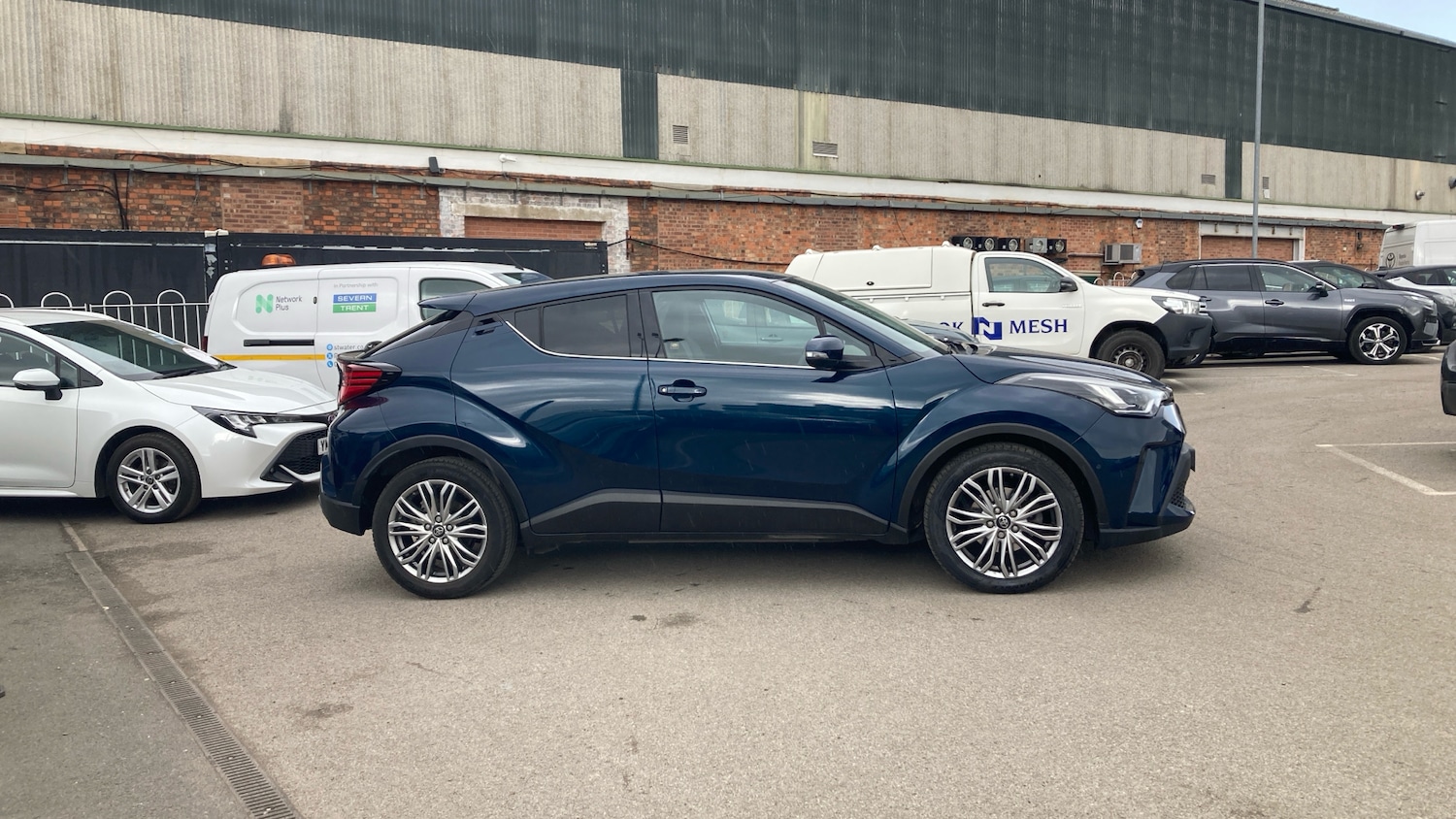 Used Toyota C-HR 2023 for sale - 78149864: Photo 16