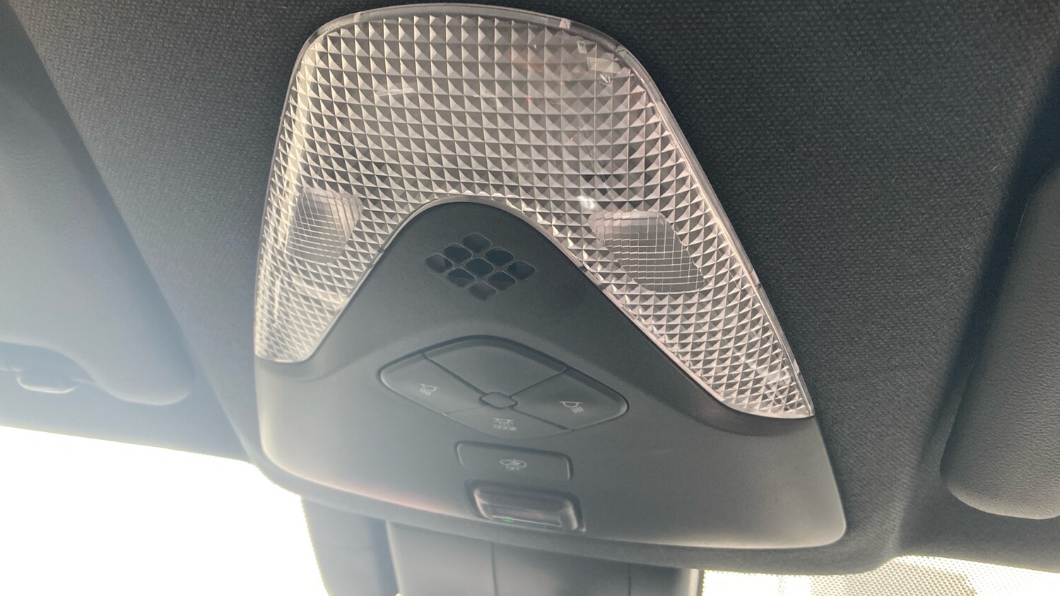 Used Toyota C-HR 2023 for sale - 78149864: Photo 37