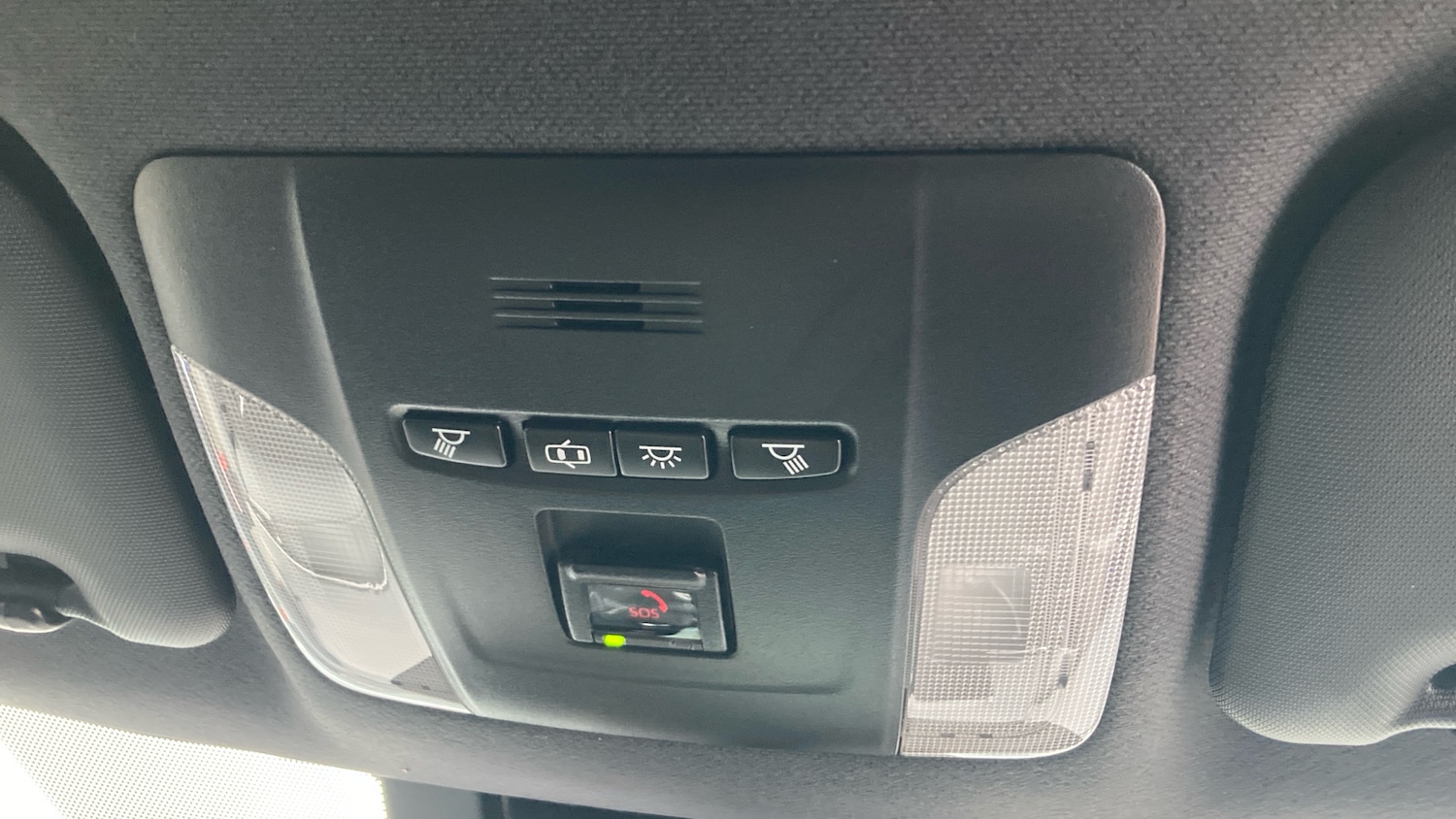 Used Toyota Corolla 2020 for sale - 76366854: Photo 32