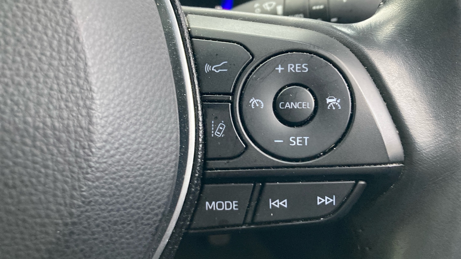 Used Toyota Corolla 2020 for sale - 76366854: Photo 35