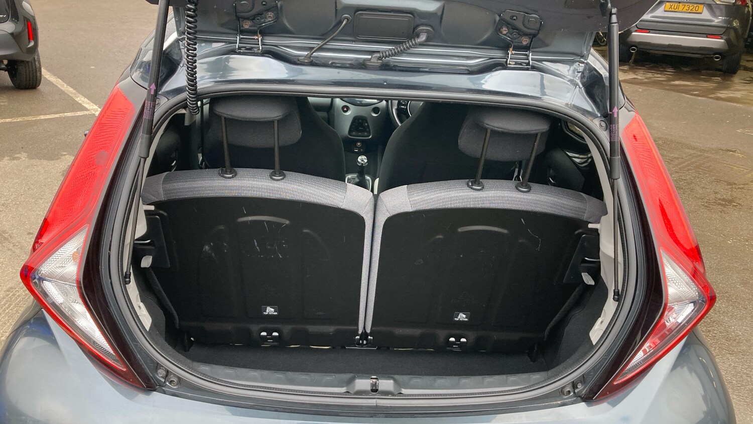 Used Toyota AYGO 2021 for sale - 77873180: Photo 14