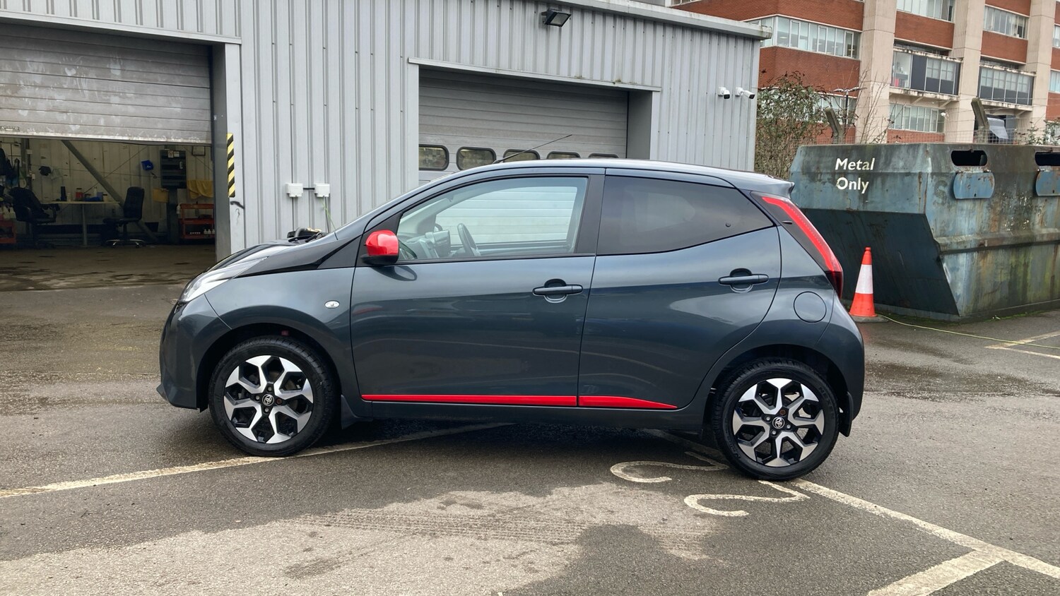 Used Toyota AYGO 2021 for sale - 77873180: Photo 17