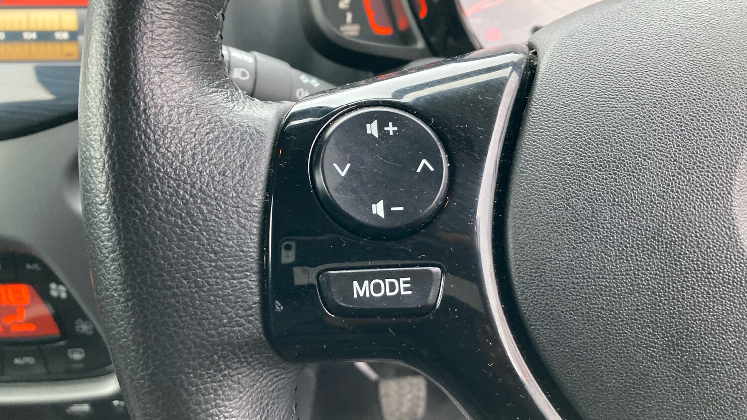 Used Toyota AYGO 2021 for sale - 77873180: Photo 37