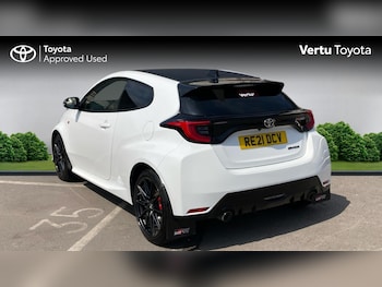 Used Toyota Yaris 2021 for sale - 79275088: Photo