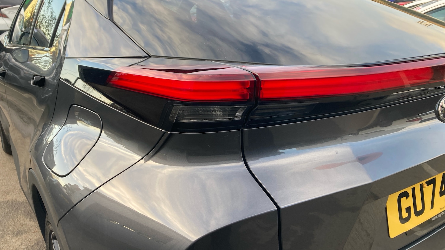 Used Toyota C-HR 2024 for sale - 76692653: Photo 23