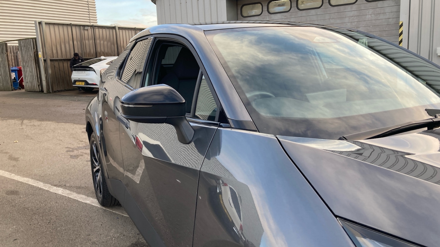 Used Toyota C-HR 2024 for sale - 76692653: Photo 35