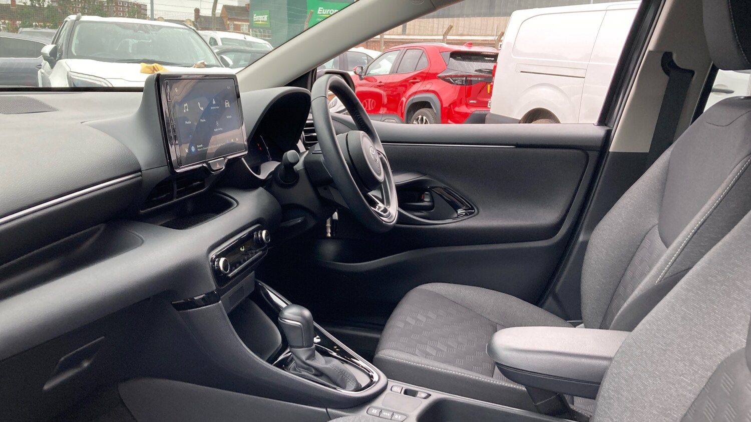 Used Toyota Yaris 2024 for sale - 78163159: Photo 10