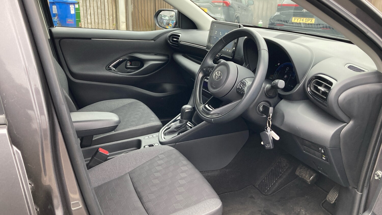 Used Toyota Yaris 2024 for sale - 78163159: Photo 11