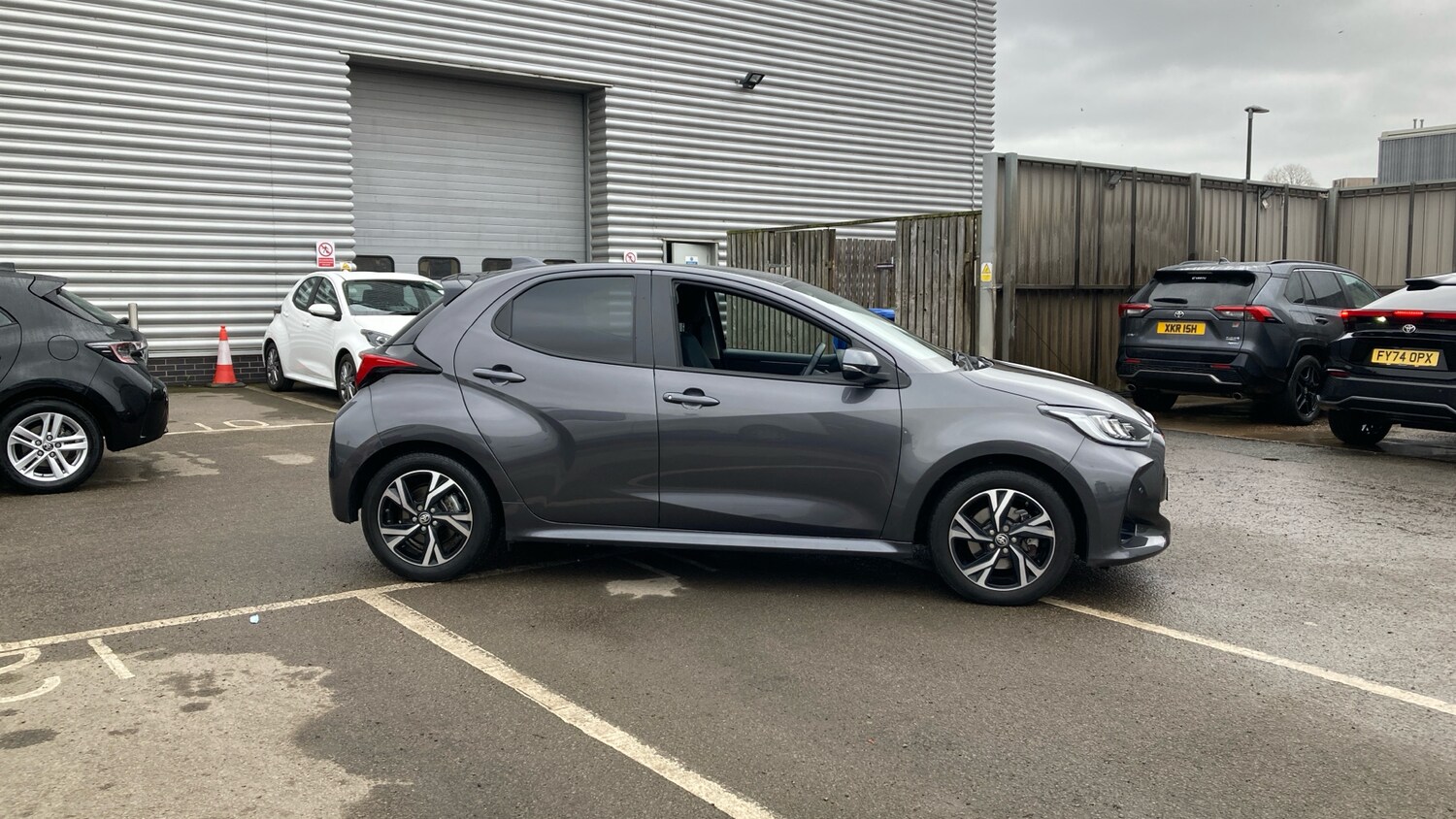 Used Toyota Yaris 2024 for sale - 78163159: Photo 16