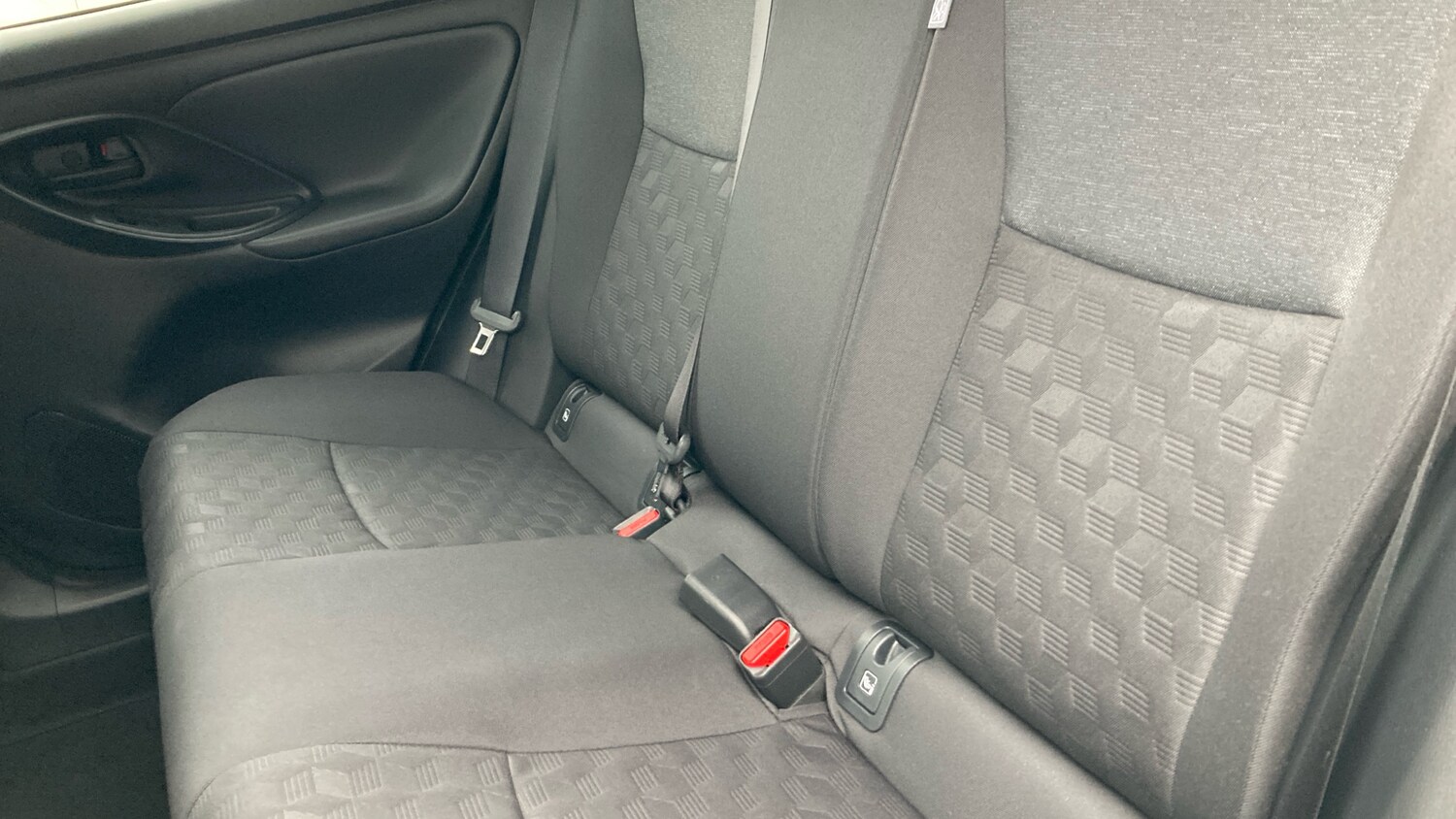 Used Toyota Yaris 2024 for sale - 78163159: Photo 21