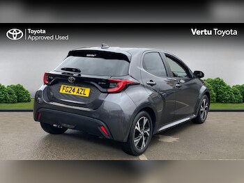 Used Toyota Yaris 2024 for sale - 78163159: Photo