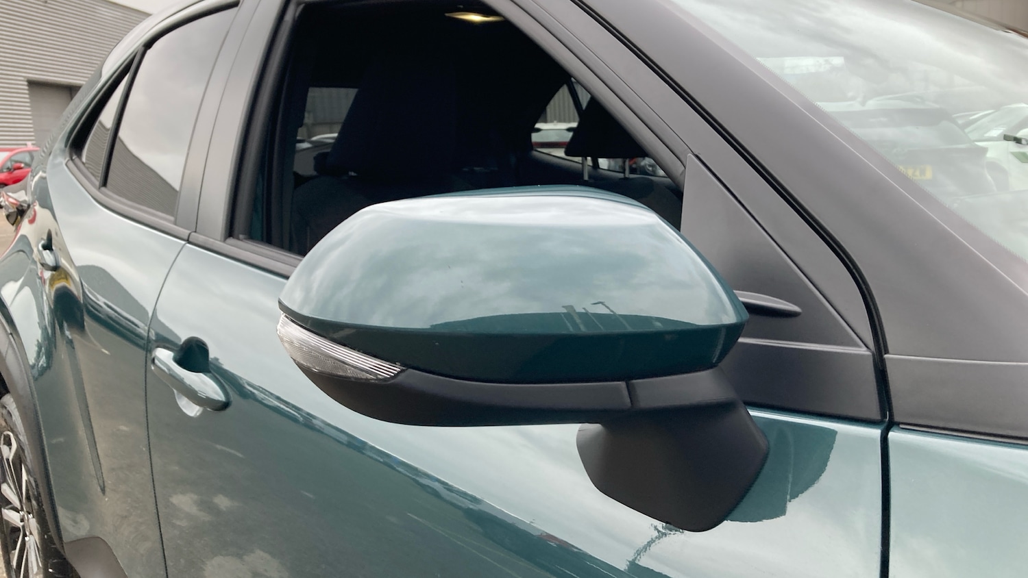 Used Toyota Yaris Cross 2025 for sale - 77450237: Photo 31