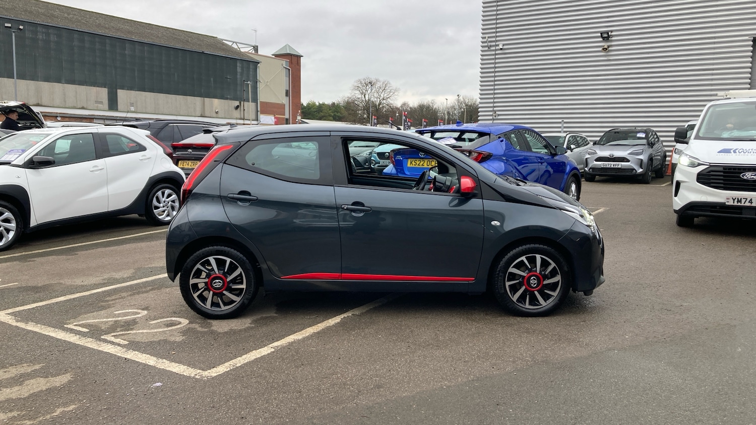 Used Toyota AYGO 2020 for sale - 76945322: Photo 16