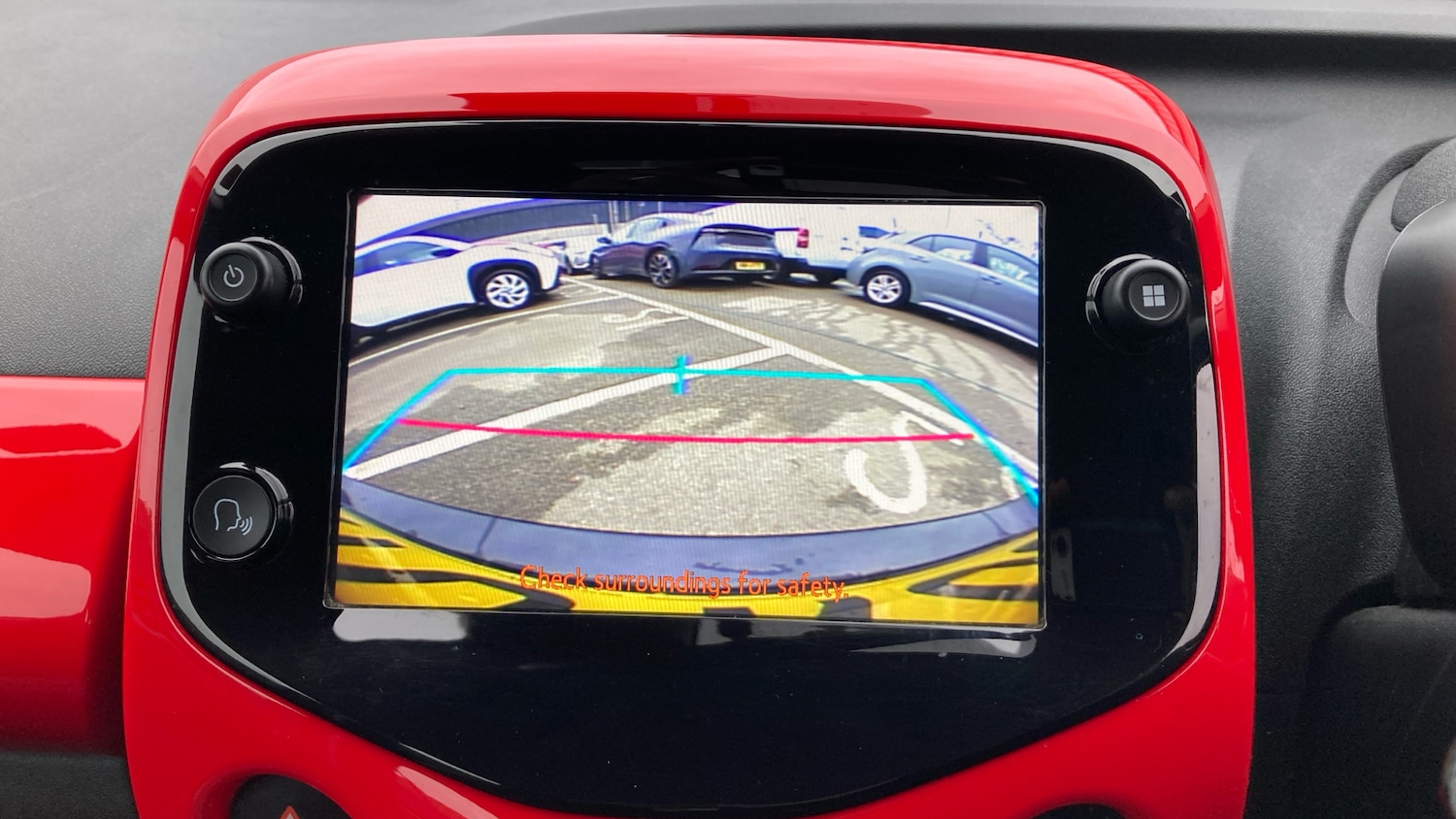 Used Toyota AYGO 2020 for sale - 76945322: Photo 25