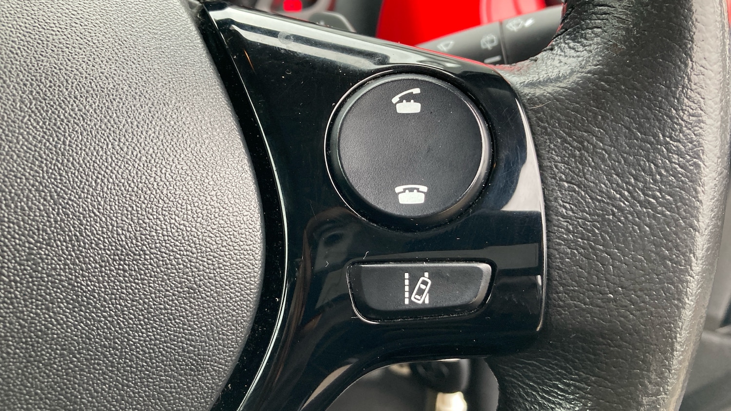 Used Toyota AYGO 2020 for sale - 76945322: Photo 37