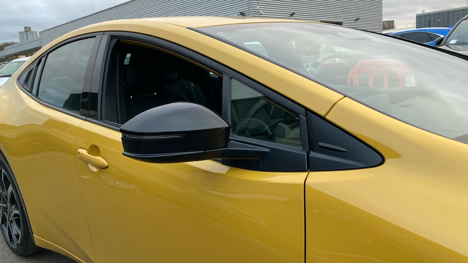 Used Toyota Prius 2025 for sale - 77601905: Photo 30