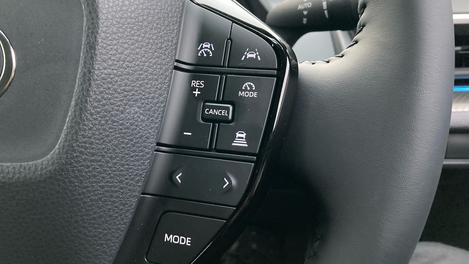 Used Toyota Prius 2025 for sale - 77601905: Photo 34