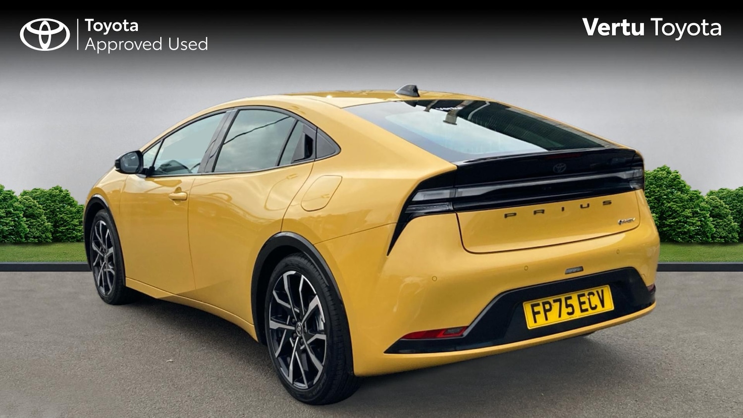 Used Toyota Prius 2025 for sale - 77601905: Photo 4