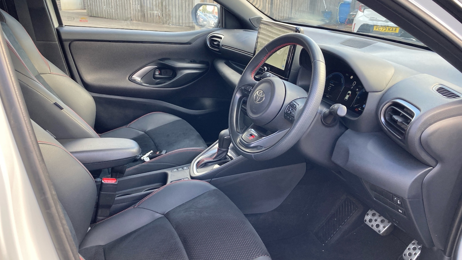 Used Toyota Yaris 2025 for sale - 76076276: Photo 11