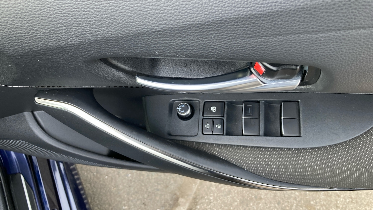 Used Toyota Corolla 2023 for sale - 77622313: Photo 32