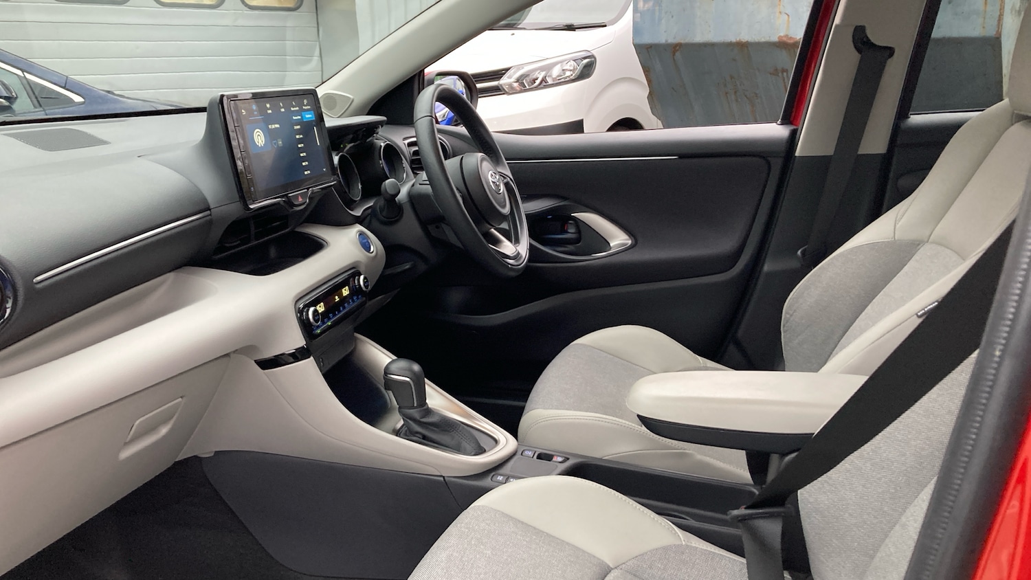 Used Toyota Yaris 2023 for sale - 77116386: Photo 10