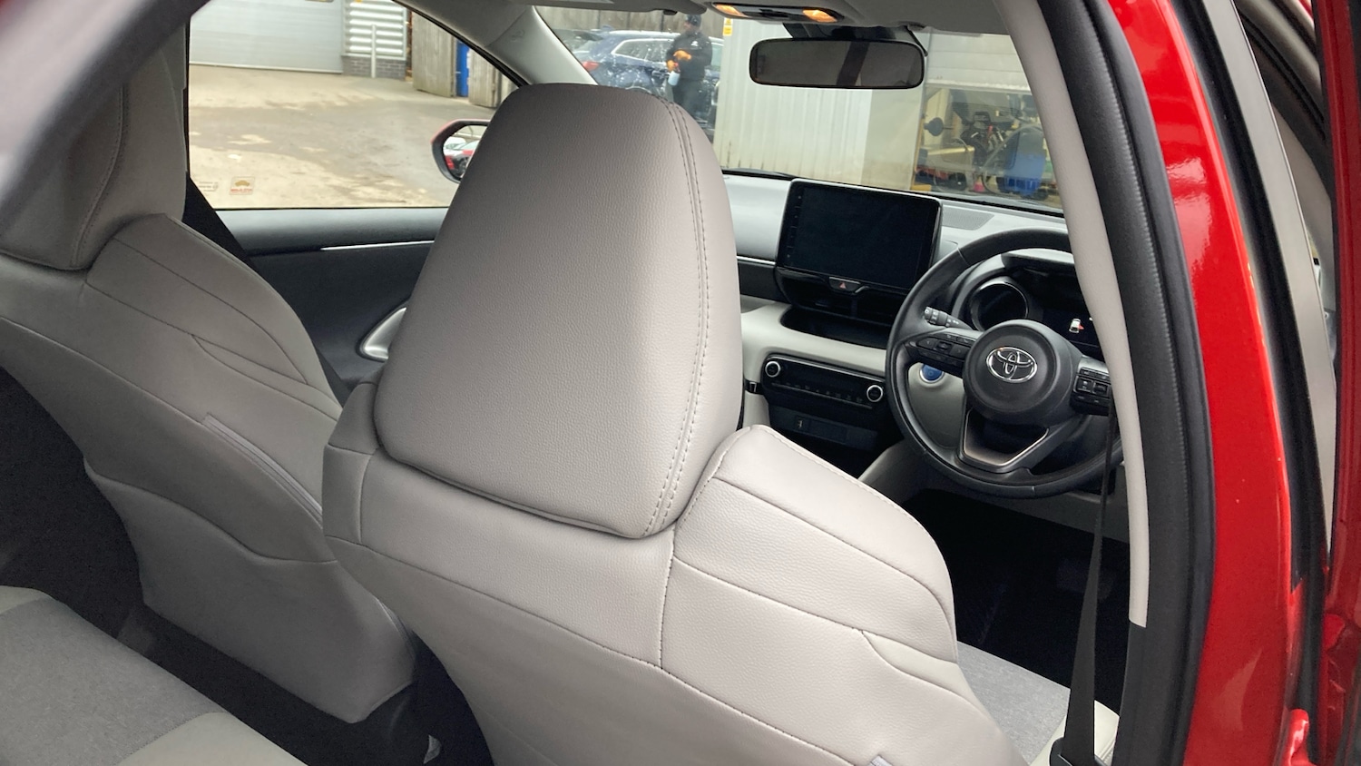 Used Toyota Yaris 2023 for sale - 77116386: Photo 20