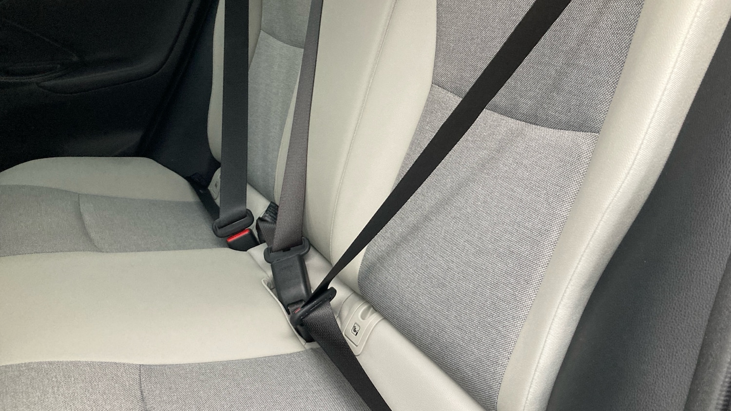 Used Toyota Yaris 2023 for sale - 77116386: Photo 21