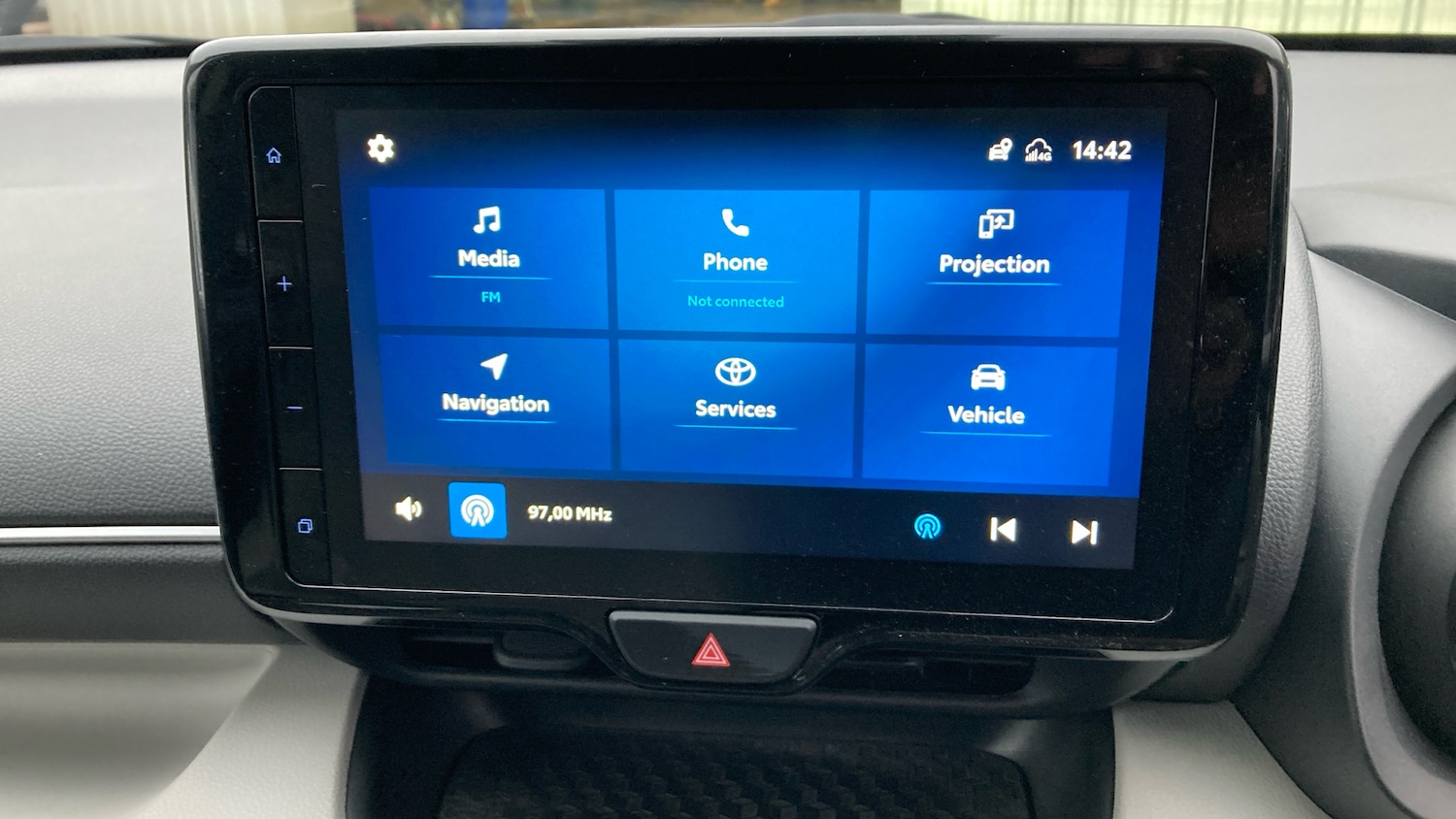 Used Toyota Yaris 2023 for sale - 77116386: Photo 25