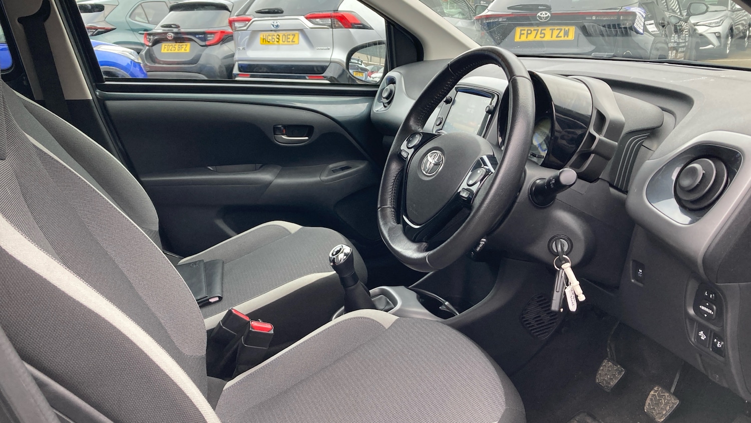 Used Toyota AYGO 2021 for sale - 77622303: Photo 11