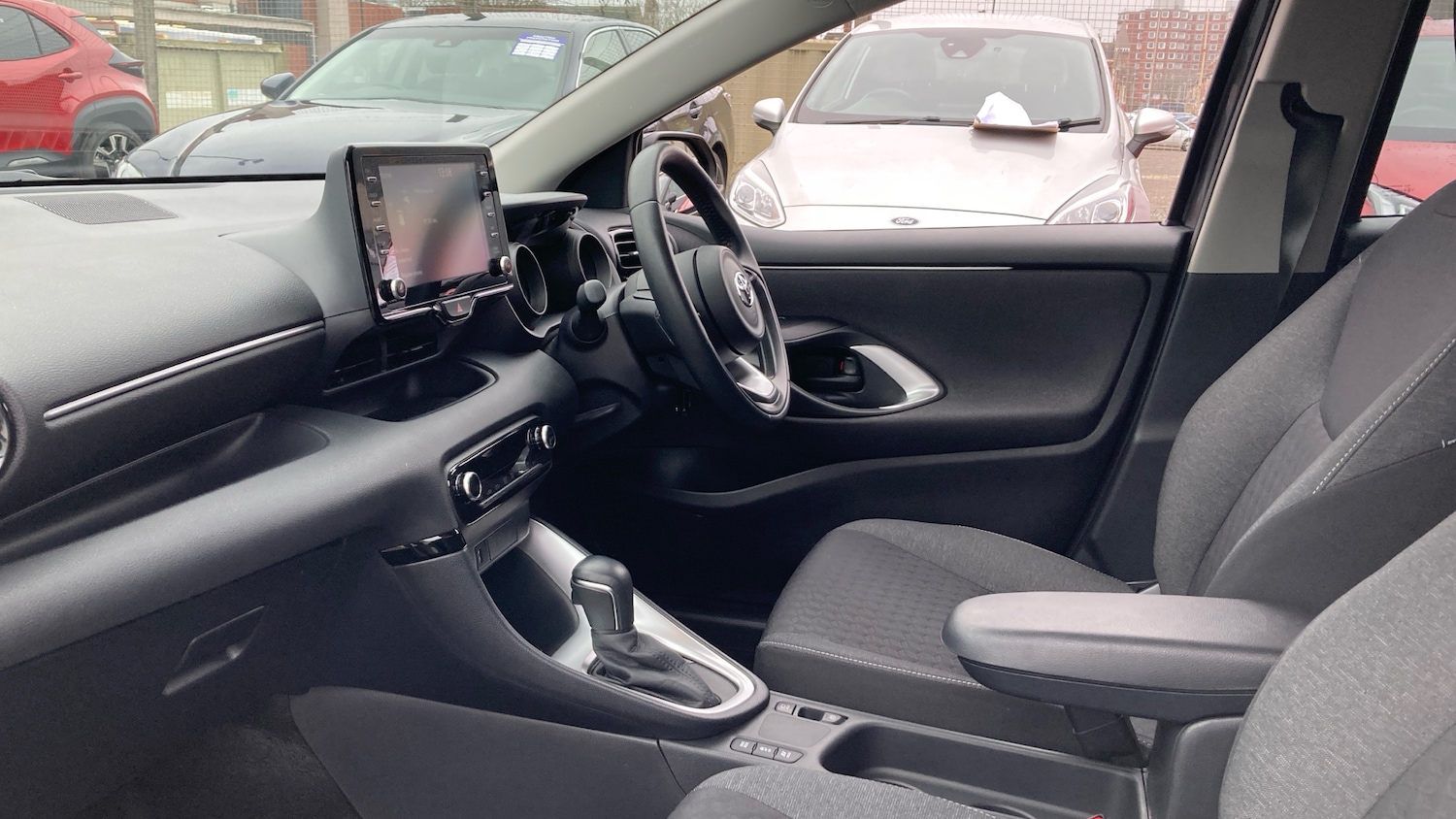 Used Toyota Yaris 2022 for sale - 77326745: Photo 10