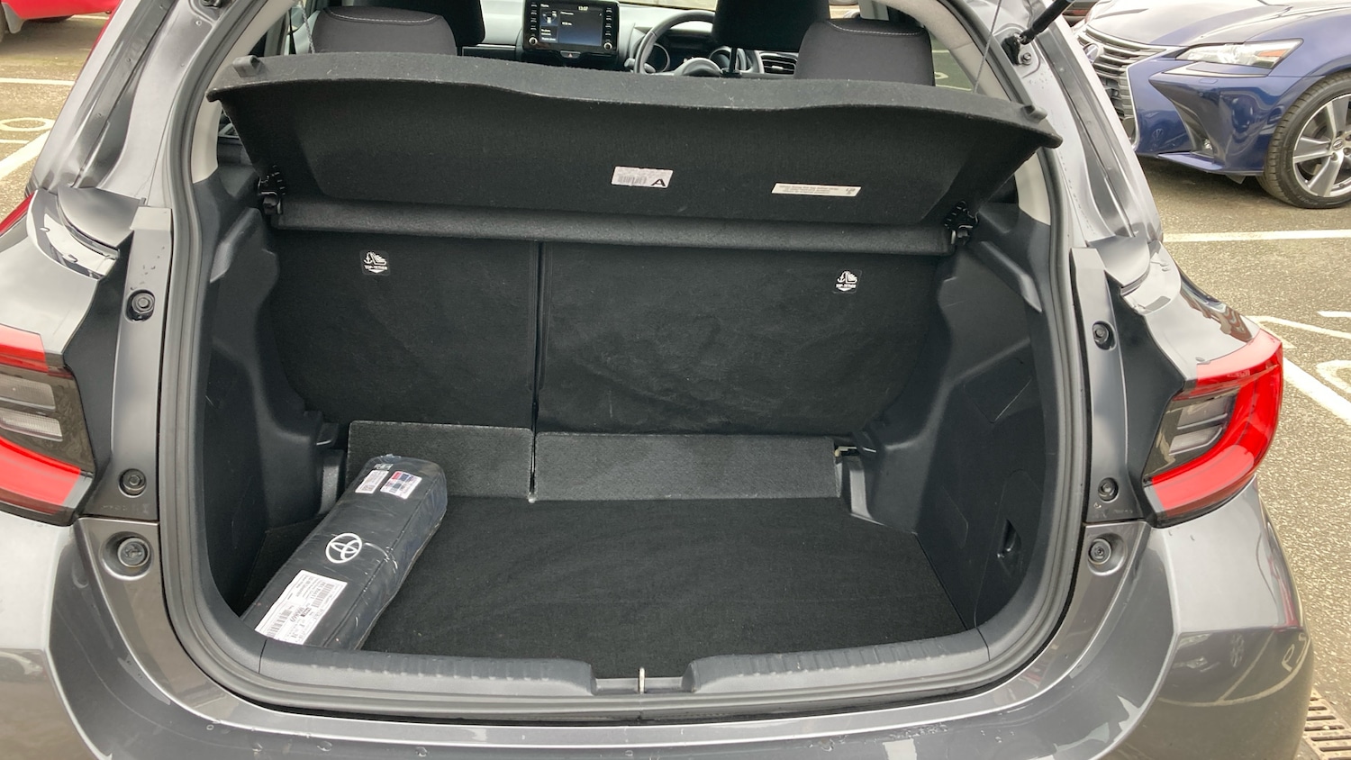 Used Toyota Yaris 2022 for sale - 77326745: Photo 14