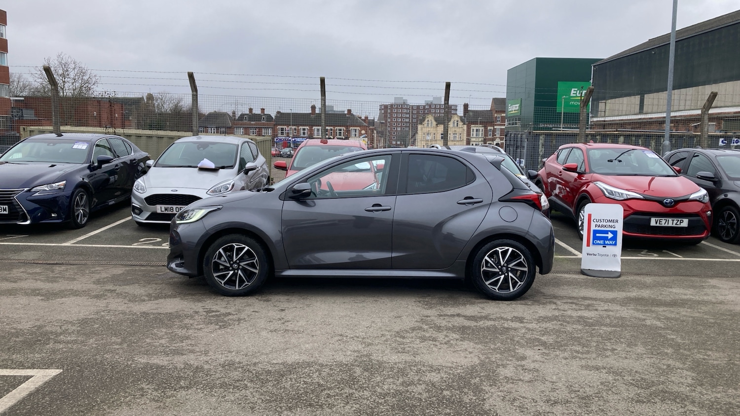 Used Toyota Yaris 2022 for sale - 77326745: Photo 17