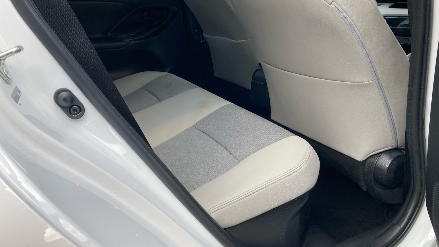 Used Toyota Yaris 2023 for sale - 77375799: Photo 12