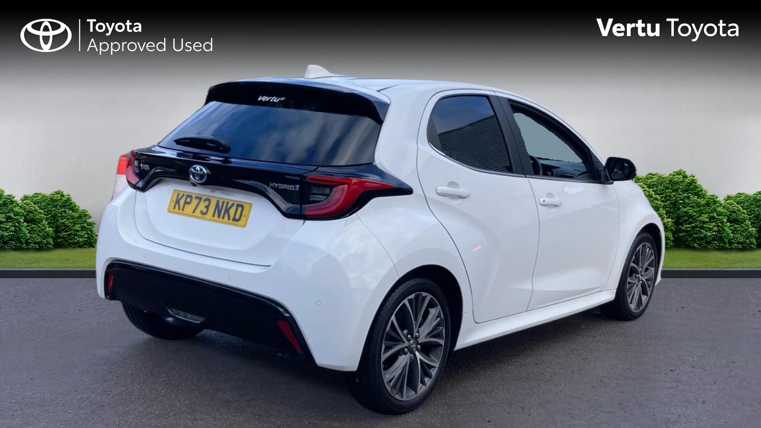 Used Toyota Yaris 2023 for sale - 77375799: Photo 2