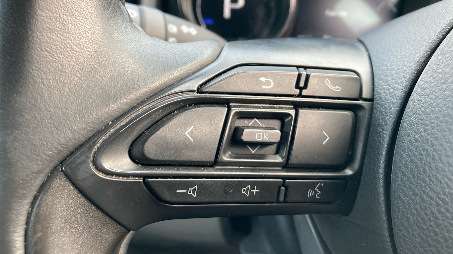 Used Toyota Yaris 2023 for sale - 77375799: Photo 36