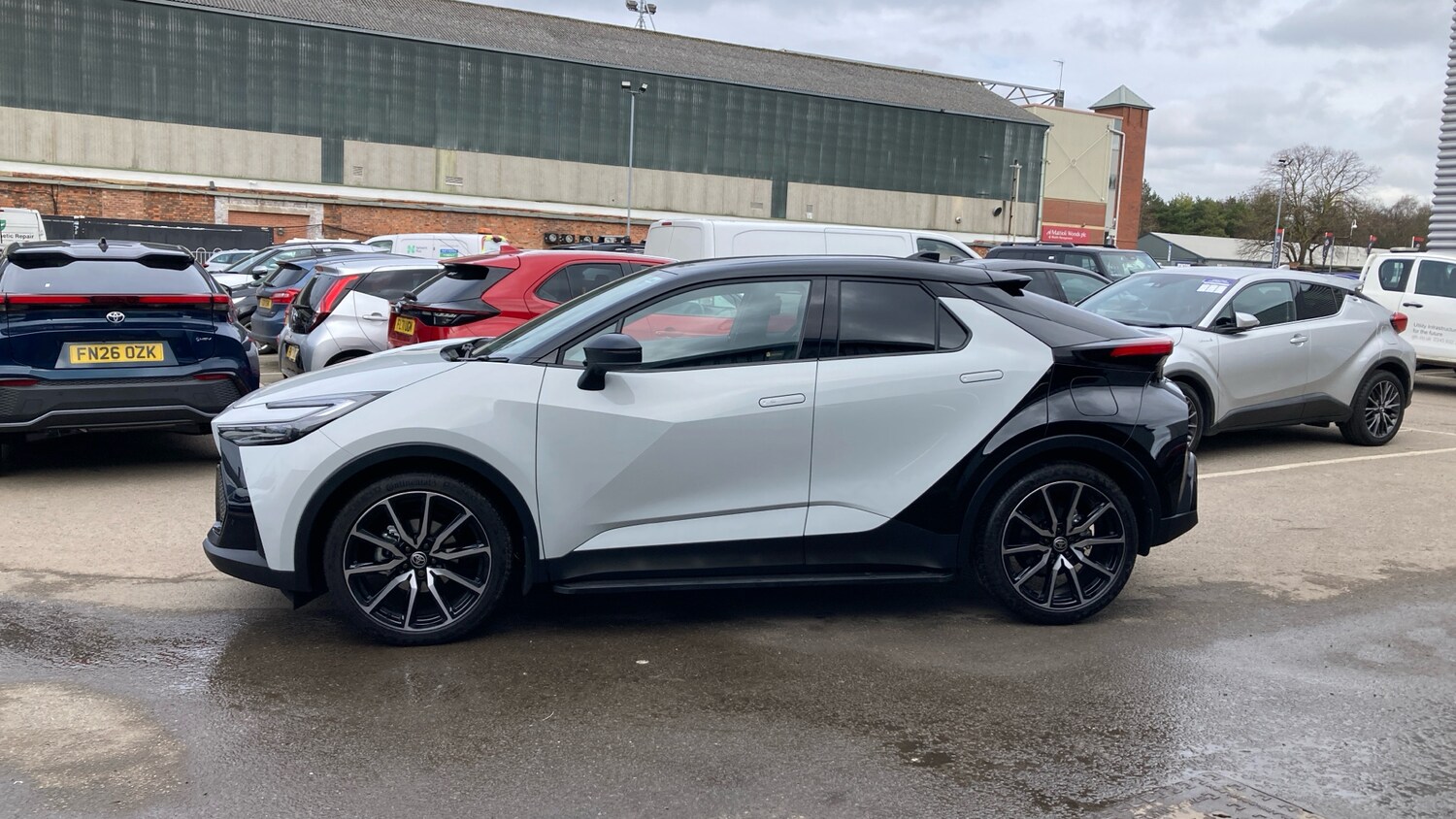 Used Toyota C-HR 2025 for sale - 78225458: Photo 17