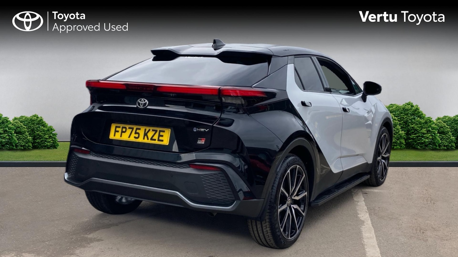 Used Toyota C-HR 2025 for sale - 78225458: Photo 2