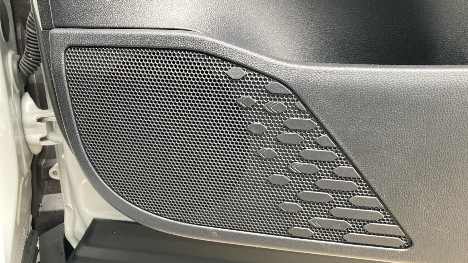 Used Toyota C-HR 2025 for sale - 78225458: Photo 34